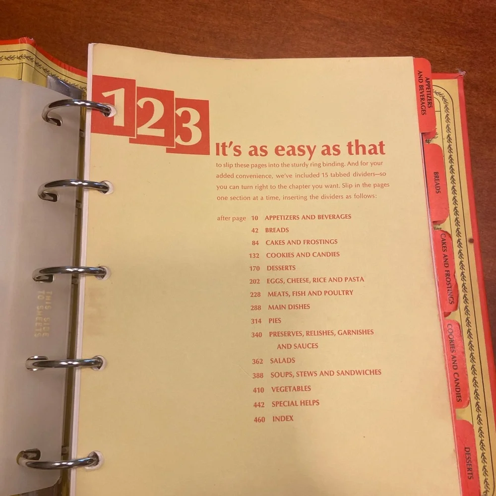 Vintage Rare Betty Crocker Cookbook 5 Ring Binder, 15th printing, 1972 - Picture 8 of 16